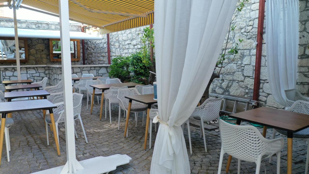 Neva Hotel Alaçatı Exteriör bild